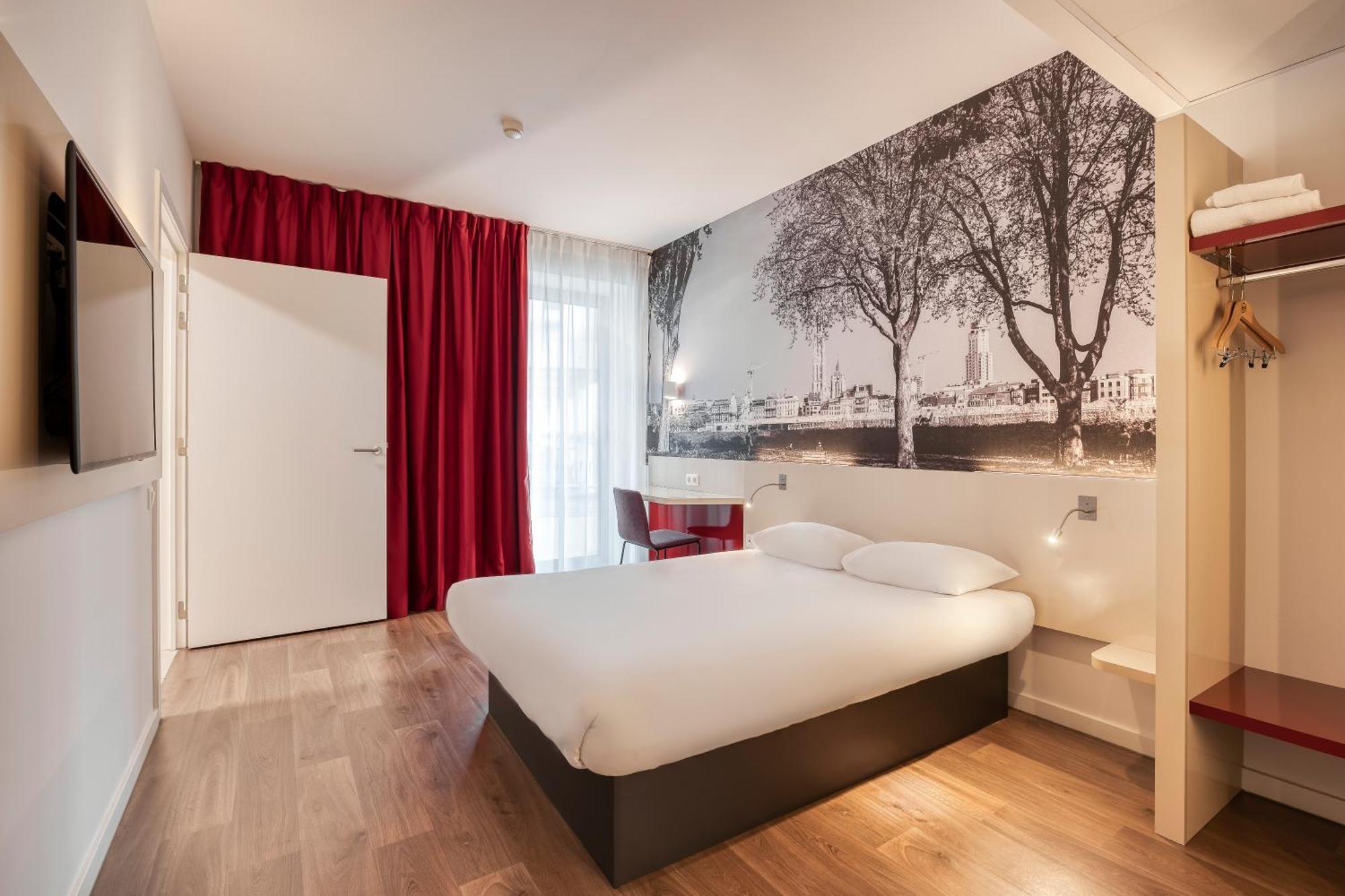 Chambre Double accessible aux personnes en fauteuil roulant